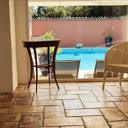 빌라 Villa Pura Vida Sainte-Maxime *